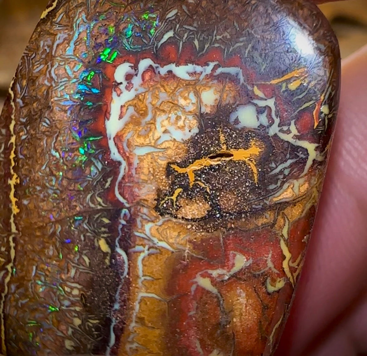 58.4cts - “Tribal Head” Boulder Opal Specimen Picture Stone - Opal Whisperers