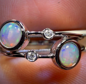 14k White Gold - “Bubble” Solid South Australian Crystal Opal Ring