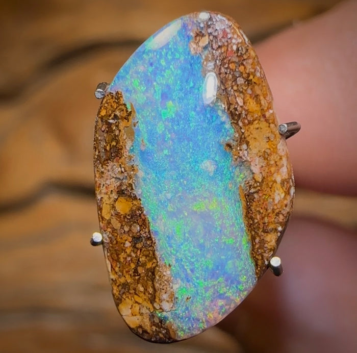 3.4cts - Solid Australian Boulder Pipe Opal - Opal Whisperers