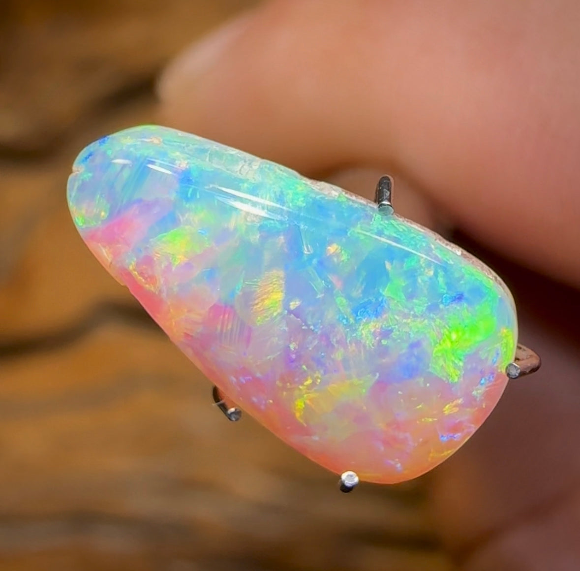 2.5cts - Top Quality Solid Australian Boulder Pipe Opal - Opal Whisperers