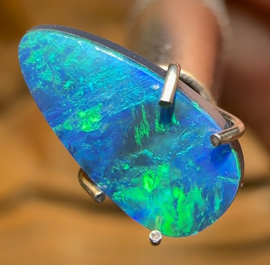 0.85cts - Old School 30 Yr Old Lightning Ridge Black Opal Doublet - Opal Whisperers