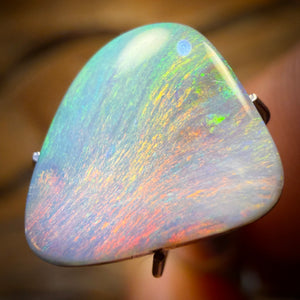 Mad Wild Card ! 4.1cts - Queensland Boulder Seam Opal from Opalton