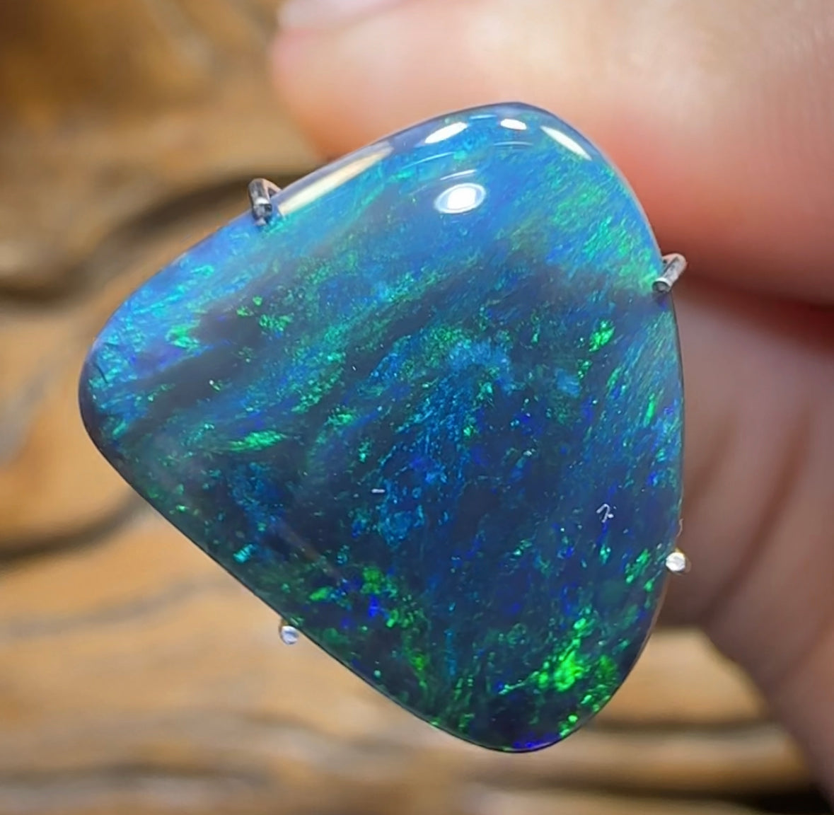 4.8cts - Australian Black Opal from Lightning Ridge. Heritage Collection - Opal Whisperers