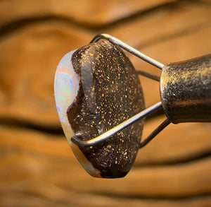 3.9cts - “Water Fall” Queensland Boulder Seam Opal