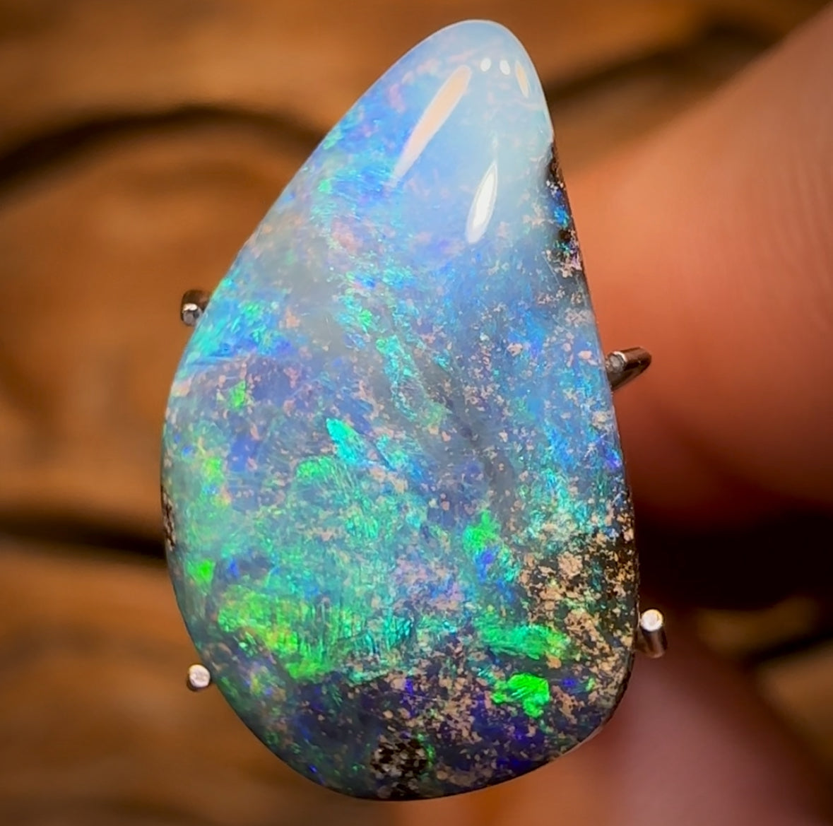 5.95cts - Queensland Boulder Seam Opal Ice AKA  Scandinavian Blue