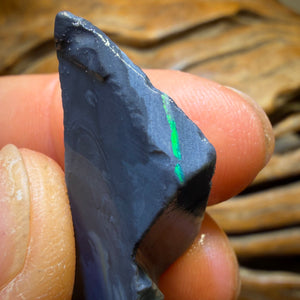 133.2cts - 6x Lightning Ridge Opal Rough Parcel