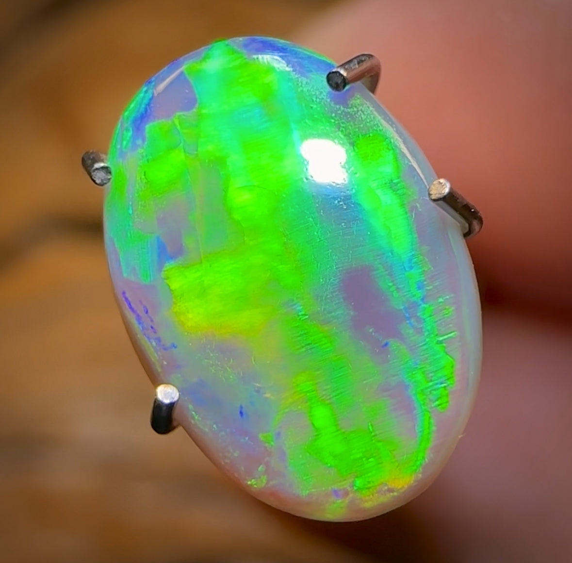1.5cts - “Green flash 2”GEM Lightning Ridge Dark Opal