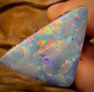 10.7cts - Large Australian Boulder Opal Doublet
