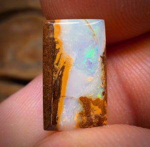 4.75cts - Yowah Nut Opal. Double Sided