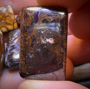 🔒 201.9cts - 5x Australian Tribal Boulder Opal’s. Wholesale Dealers Parcel