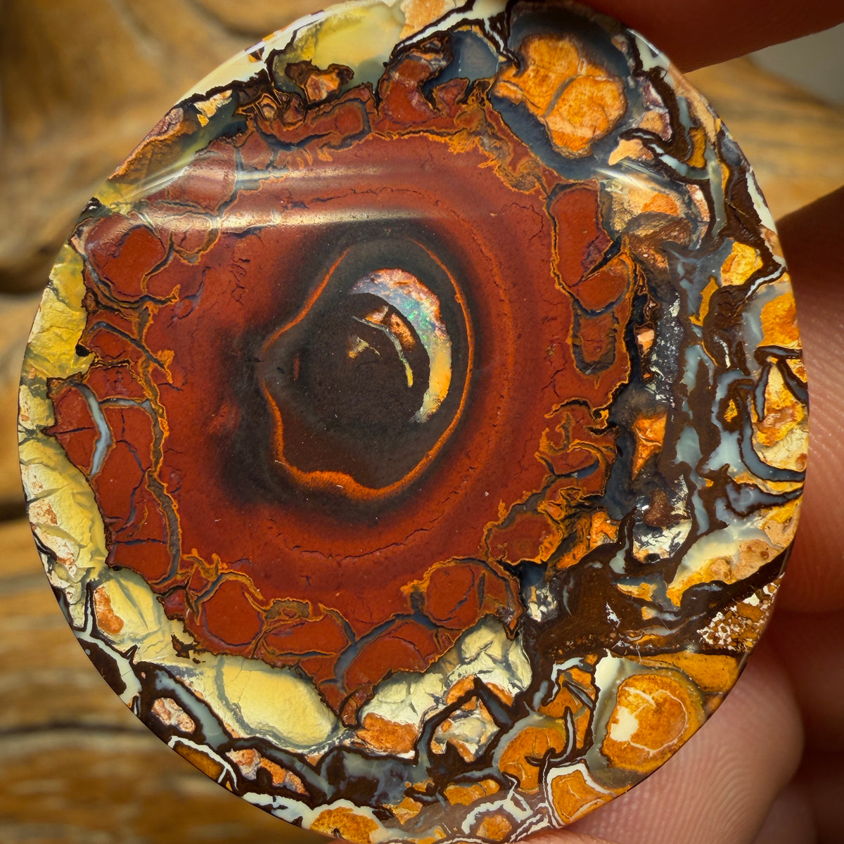 61.1cts - Awesome Tribal Queensland Boulder Opal from Yowah