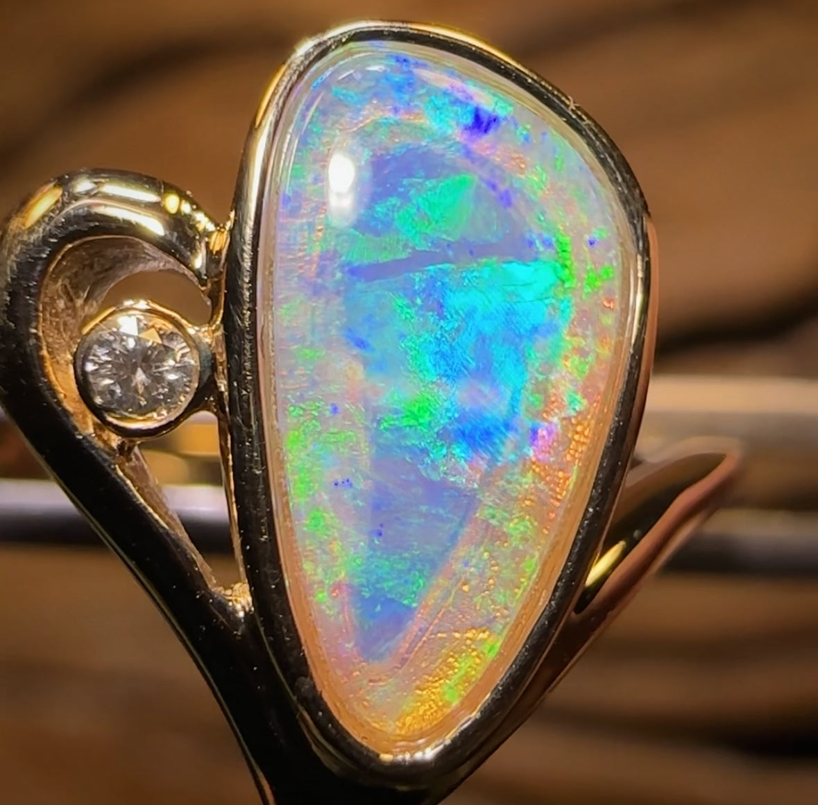 14k Gold - South Australian Crystal Opal Ring