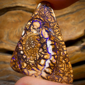 Dad Card! 27.1cts - Tan Tribal Black Gate Magic Nut Opal. Australian Opal