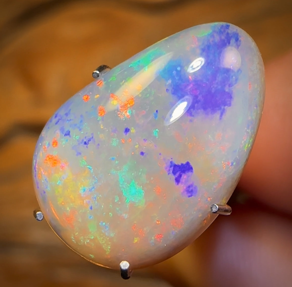 2.9cts - South Australian Crystal Opal from Andamooka