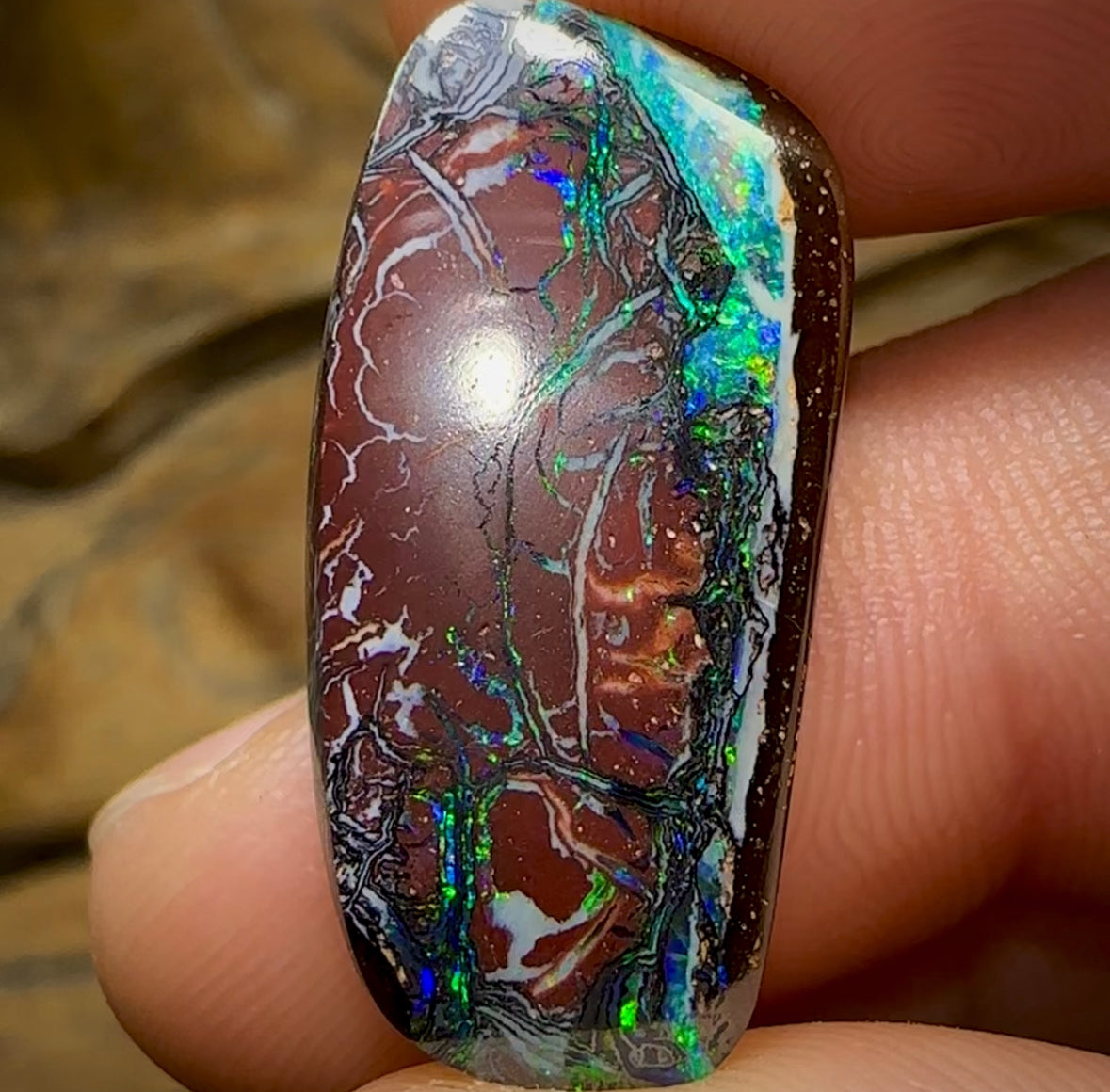 19.2cts - Australian Boulder Opal. Double sided great Tribal Pattern - Opal Whisperers