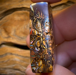 120.5cts - Top Tribal Queensland Boulder Opal. Huge Thick Rare Specimen