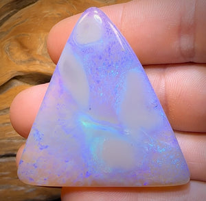 137.2cts - “The Titan” HUGE GEM Lightning Ridge Crystal Opal.