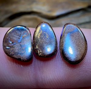 🔒 6.1cts - 3x Quality Australian Boulder Seam Opal Parcel