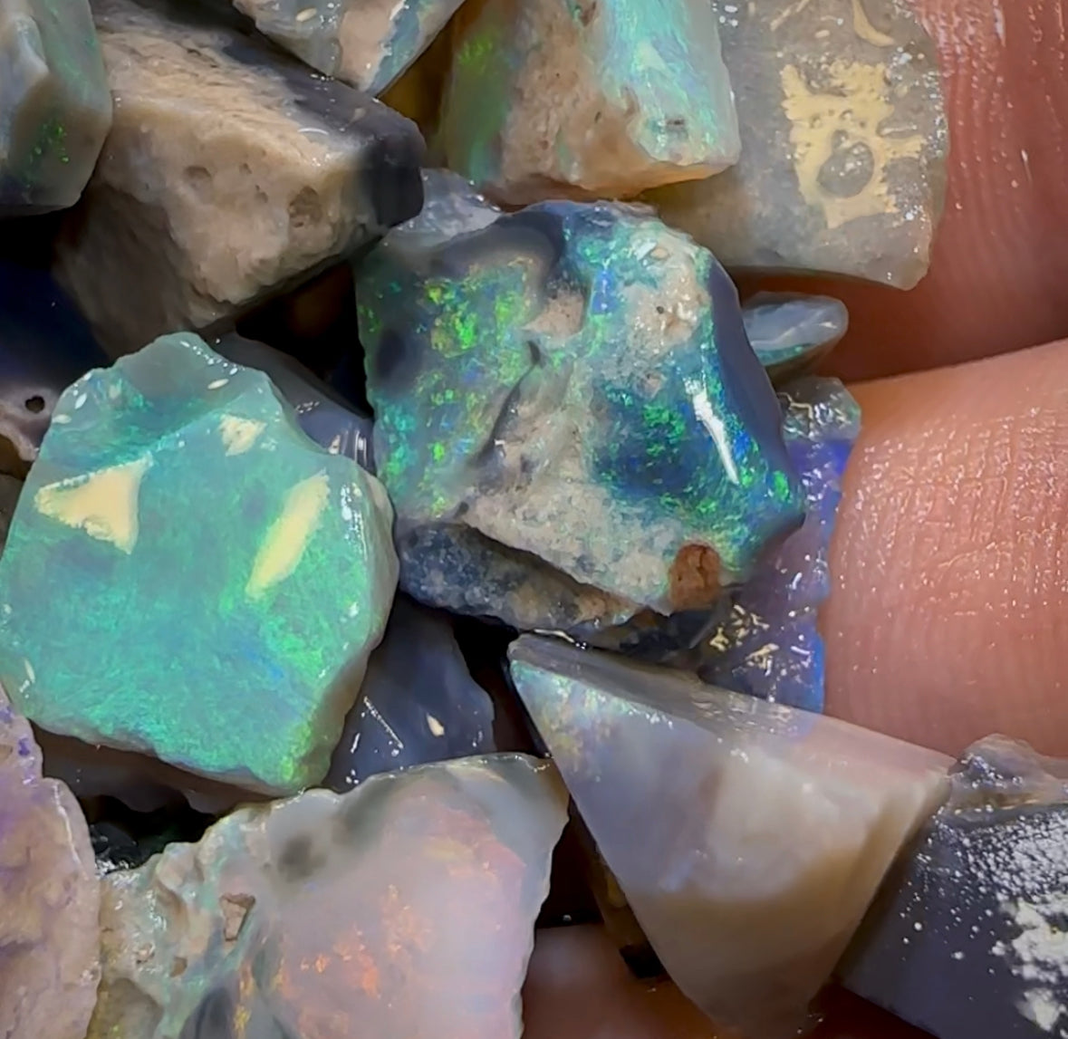 117cts - 22x Lightning Ridge Crystal, Dark and Black Opal Rough Parcel - Opal Whisperers