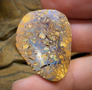 28.8cts - Yowah Nut Opal. Tan, Yellow Tribal with Crystal edges.