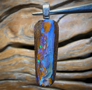 Solid Reef Landscape Queensland Boulder Unisex Opal Pendant