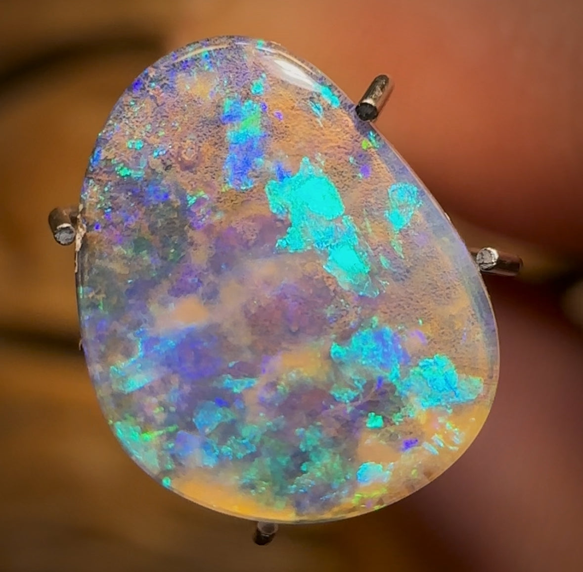 2.35cts - Queensland Boulder Seam Opal