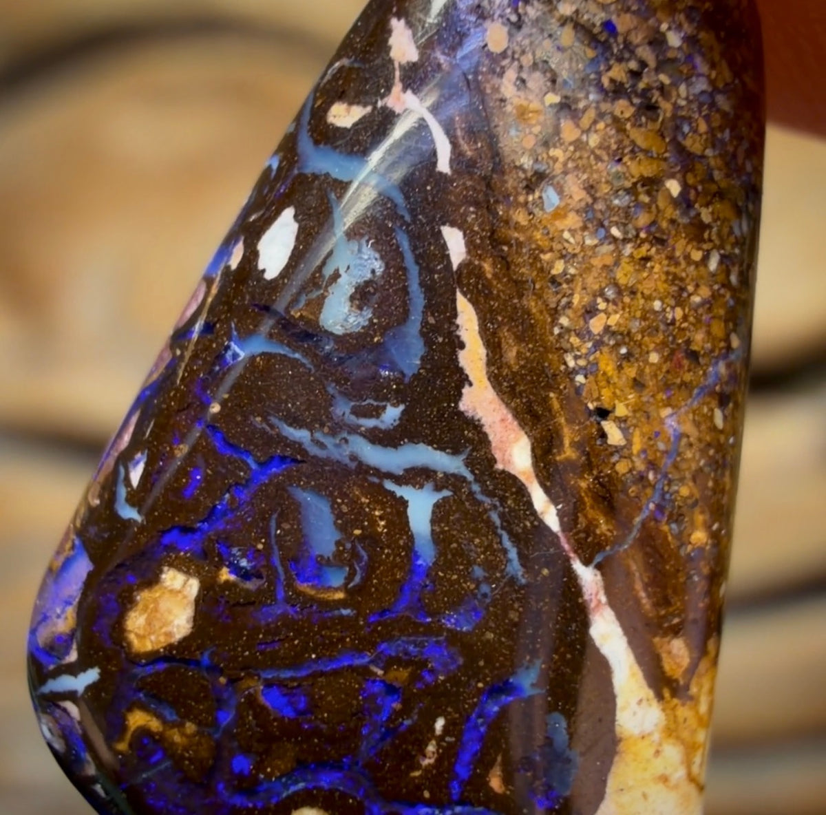 8.6cts - Tribal Yowah Nut Opal. Australian Opal