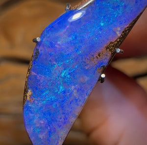 6.85cts - Australian Boulder Seam Opal