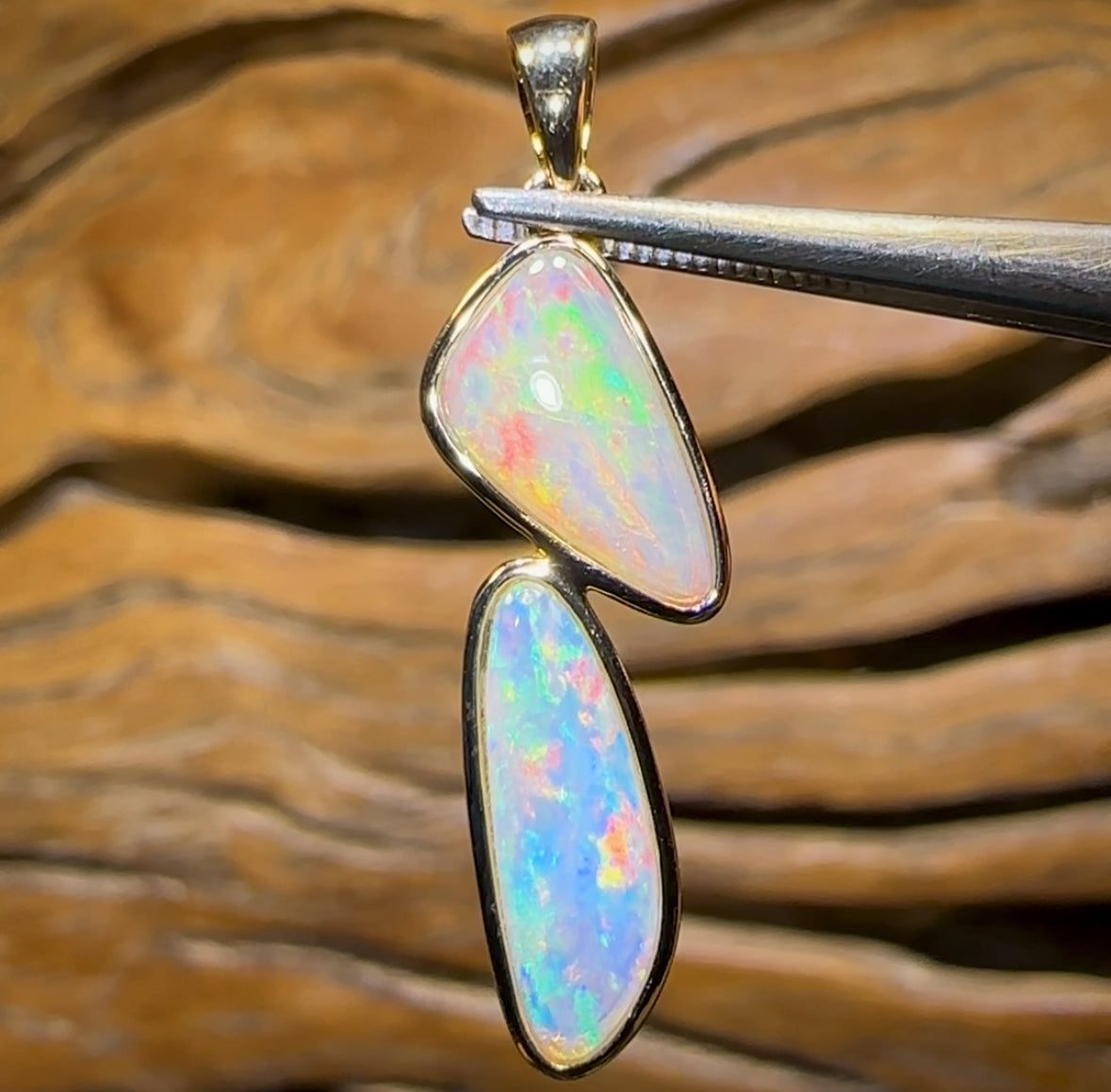 14k Gold - “2 For 1”.       Solid South Australian Crystal Opal Pendant