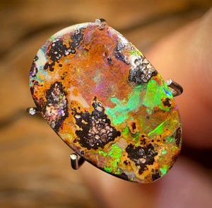 2.55cts - Queensland Boulder Seam Opal