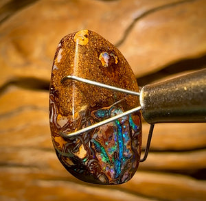 17.1cts - Tribal Queensland Boulder Opal from Yowah