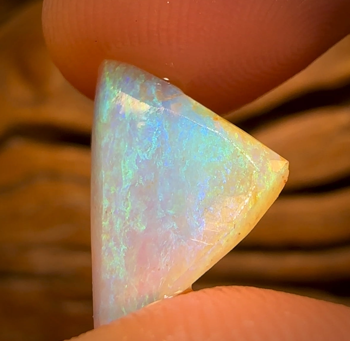 4.5cts - Yowah Nut Pure Crystal Opal Rub