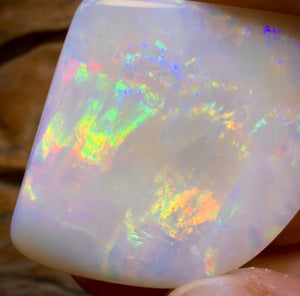 44.8cts - Large Top Olympic, South Australian White Opal