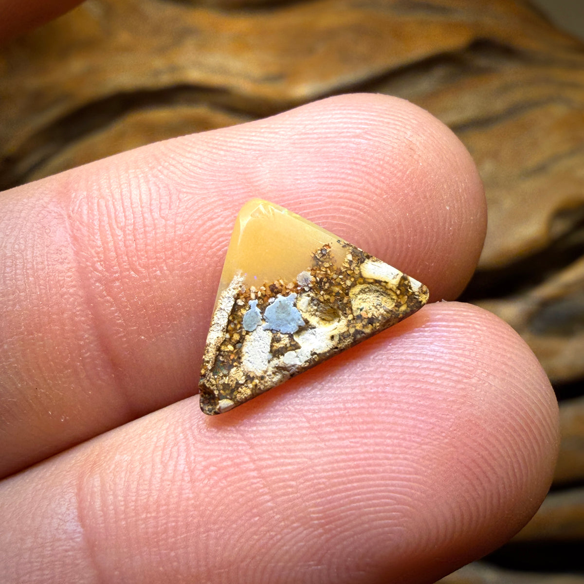 2.3cts - Solid Australian Top Boulder Pipe Opal
