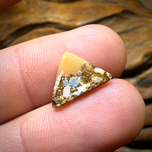 2.3cts - Solid Australian Top Boulder Pipe Opal