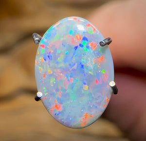 0.96cts - Lightning Ridge Black Opal