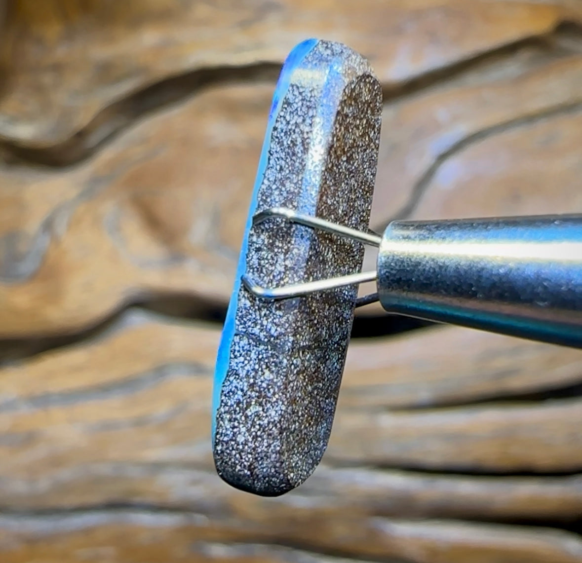 6cts - Winton Seam Opal. Australian Opal - Opal Whisperers