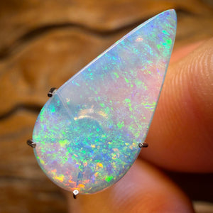 1.5cts - South Australian Crystal Opal from Coober Pedy