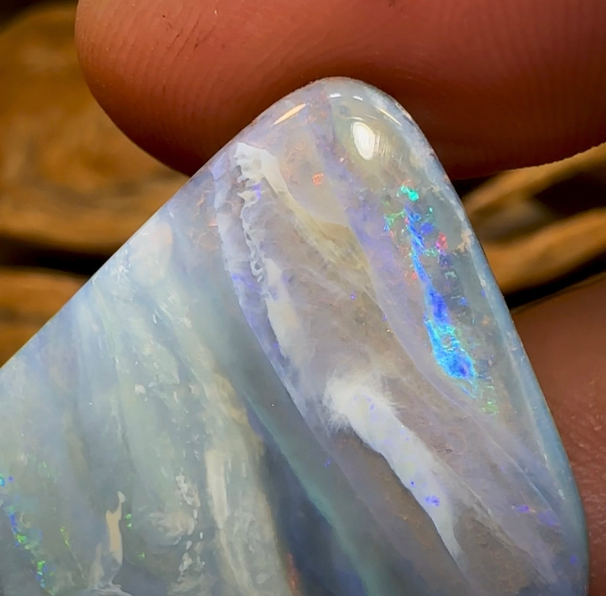 77,7 carats - Grande opale australienne « Waves »