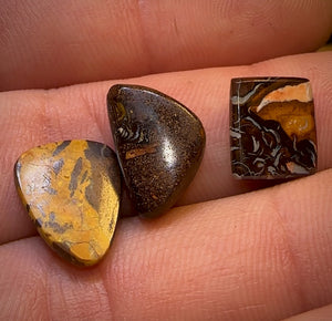 🔨 AUCTION 🔨 No Reserve 15.6cts - 3x Loose Queensland Boulder Opals. Parcel