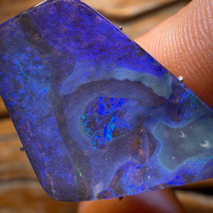 Bargain Card! 16.1cts - “Ocean Dreams” Top Australian Boulder Seam Opal from Winton