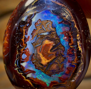 10.2cts - Yowah Nut Kernel Opal. Australian Boulder Opal