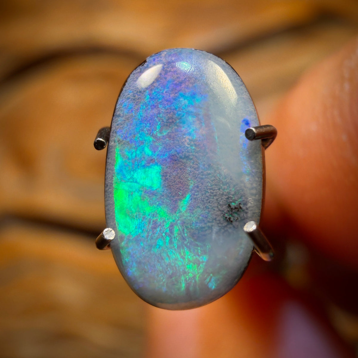 1.3cts - Queensland Boulder Seam Opal from Winton