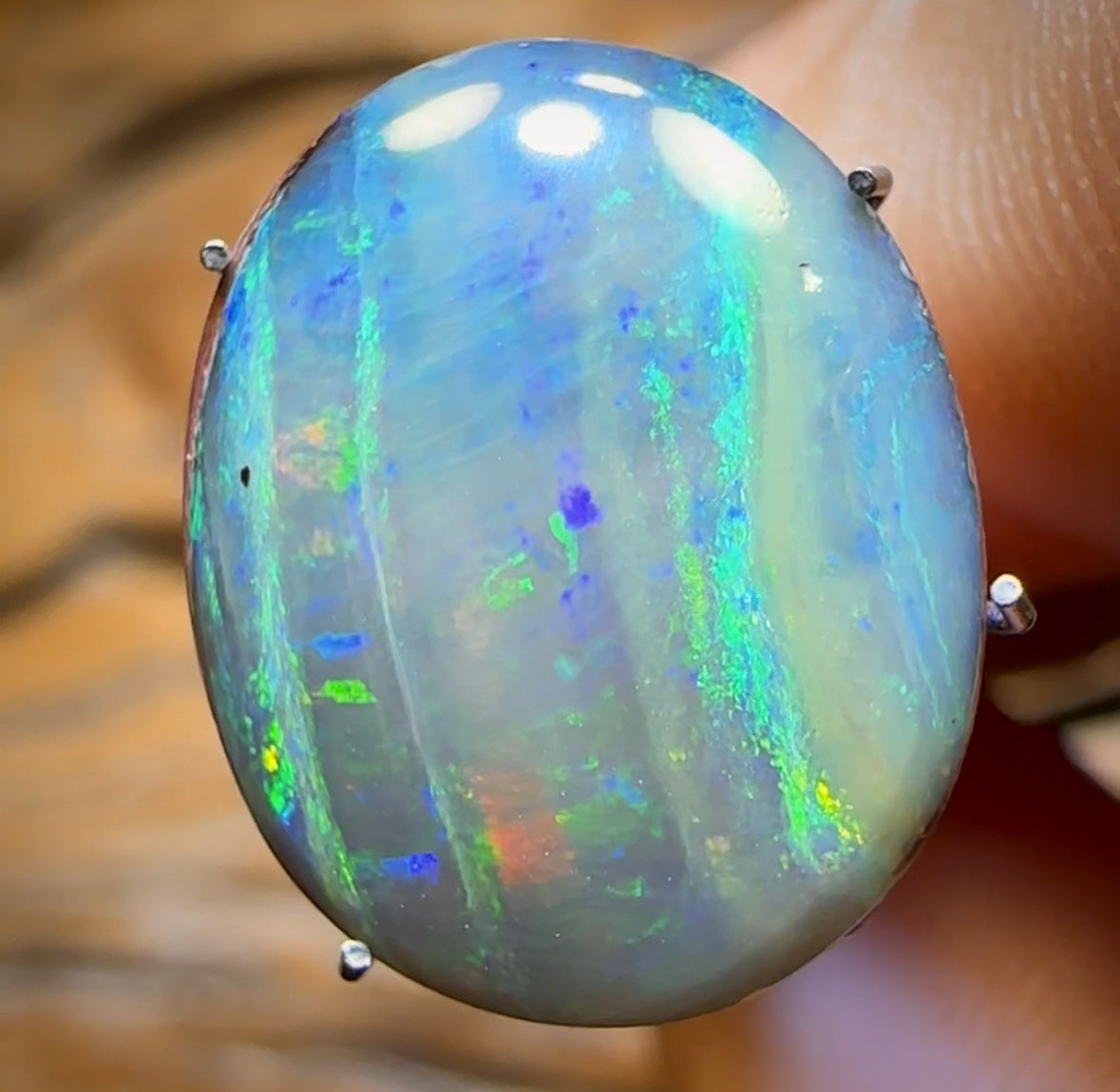 Auction Fall-Through = Your Gain! 🔥 Now More Than 50% Off RRP 🚨 5.15cts - Queensland Opal Doublet