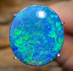 2.4cts - Lightning Ridge Black Opal Doublet Old Collection Piece