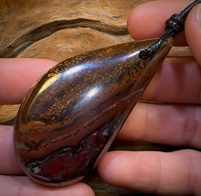 72 x 36 mm – Riesiger, gebohrter Boulderopal-Anhänger mit umweltfreundlichem, veganem Kabel