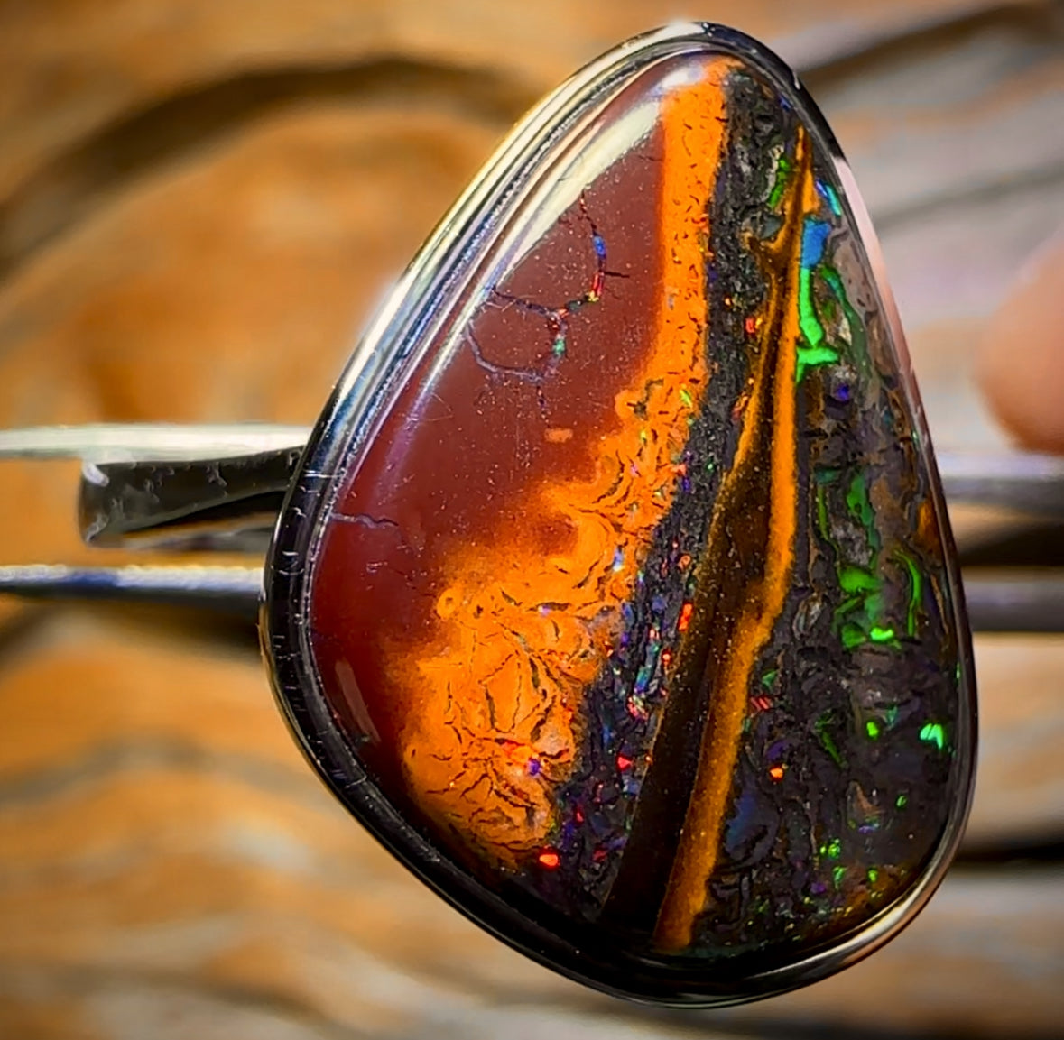 Landscape MUMMY Sterling Silver - Solid Tribal Boulder Opal Picture Stone Ring with Electric Colours