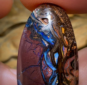 97.4cts - Koroit Nut Opal Pair. TRIBAL PATTERN