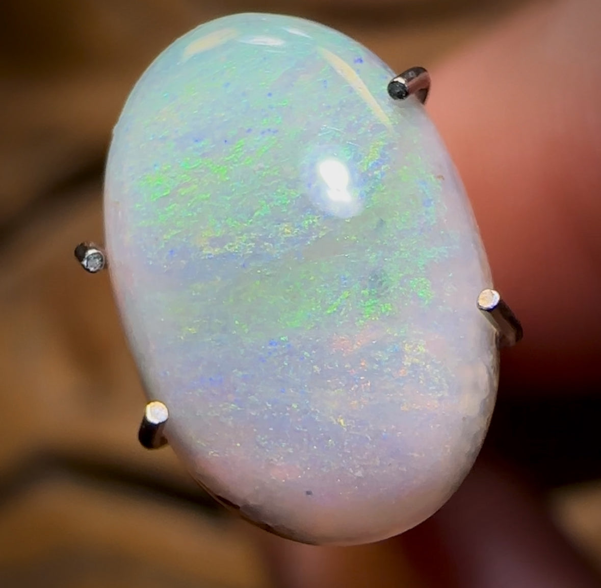 1.6cts - South Australian White Opal