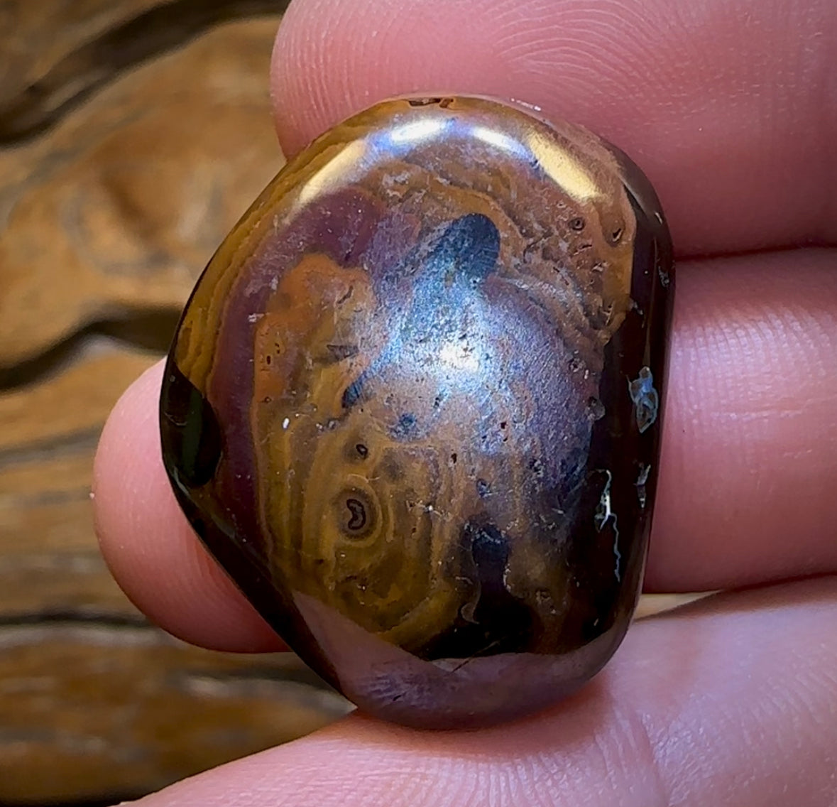 37.1cts - Australian Boulder Seam Opal